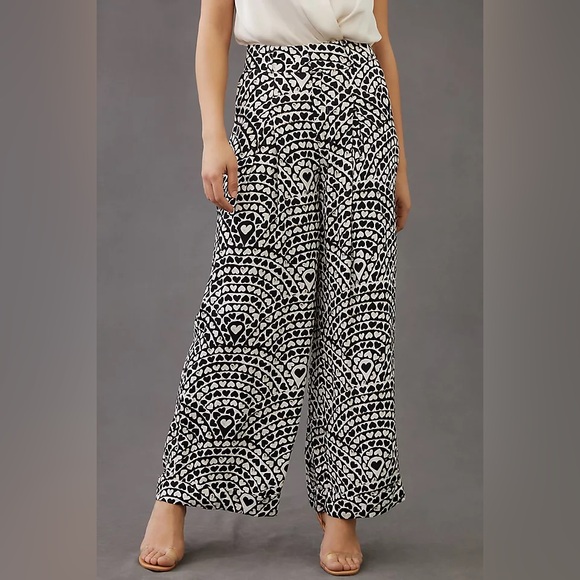 Anthropologie Farm Rio Heart‎ Pleated Wide Leg Pants- Medium